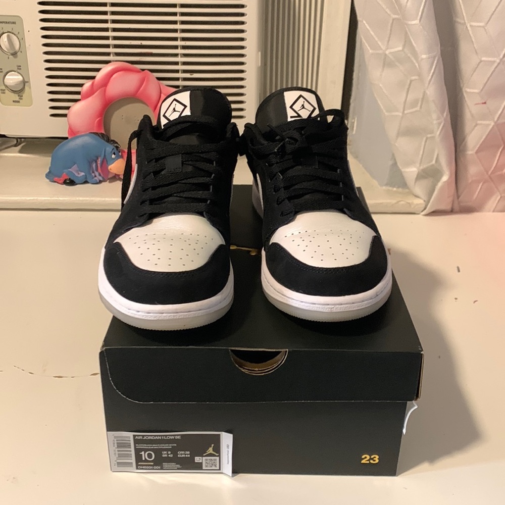 Jordans sneakers